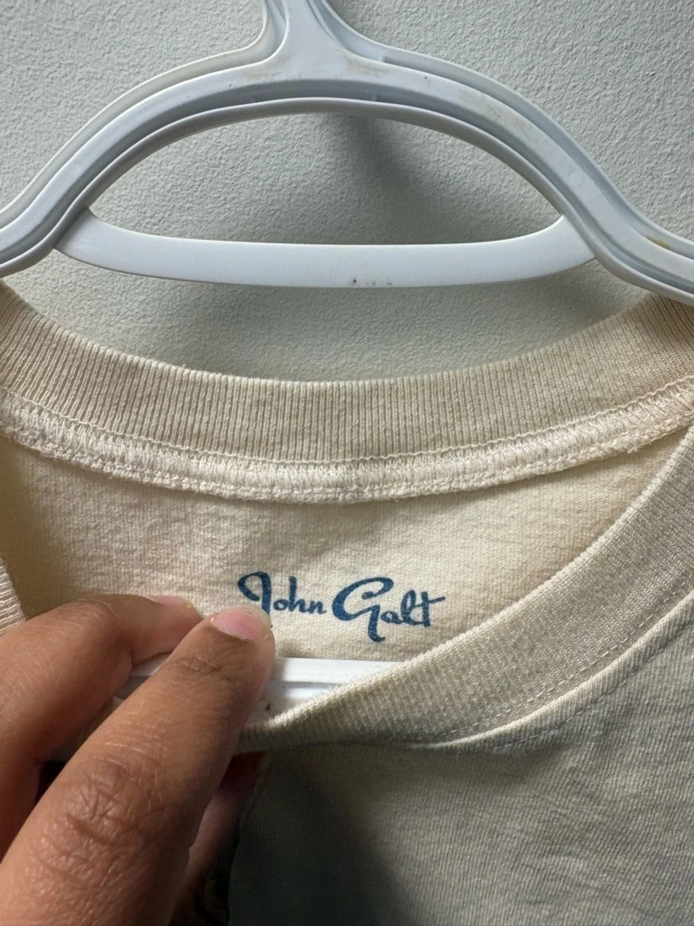 Brandy Melville Cream Tee with Blue Logo - Picture 2 of 5